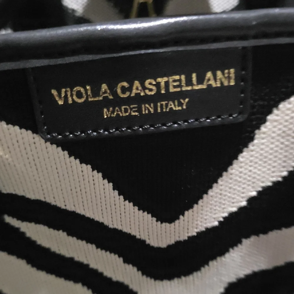 Viola Castellani Stylish‎ Zebra Print Tote Bag